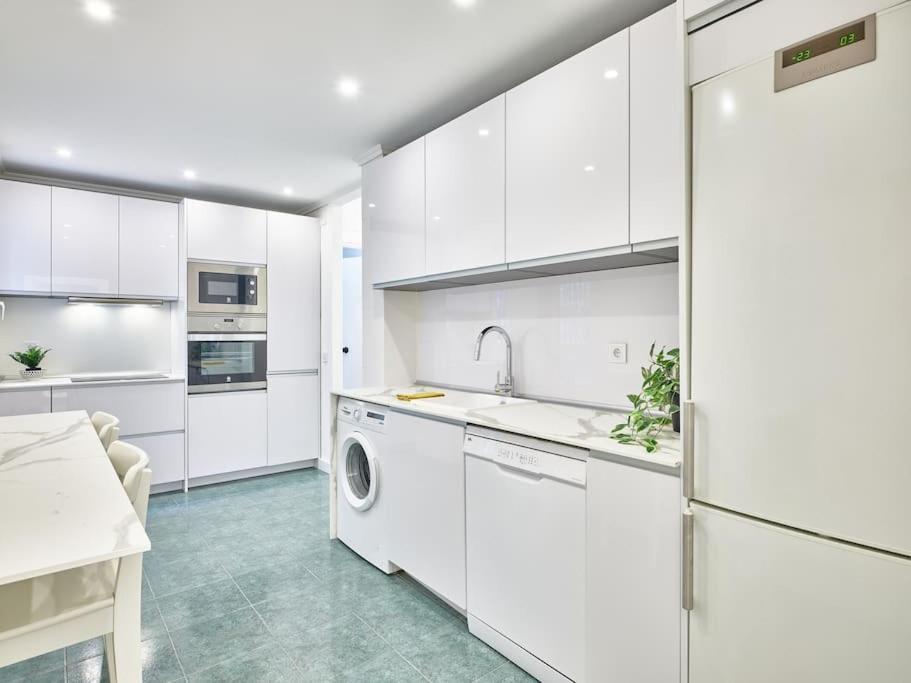 New.Apto-Ponzano. Luxe & Spacious 4Rooms 3Bathroom Мадрид Екстериор снимка
